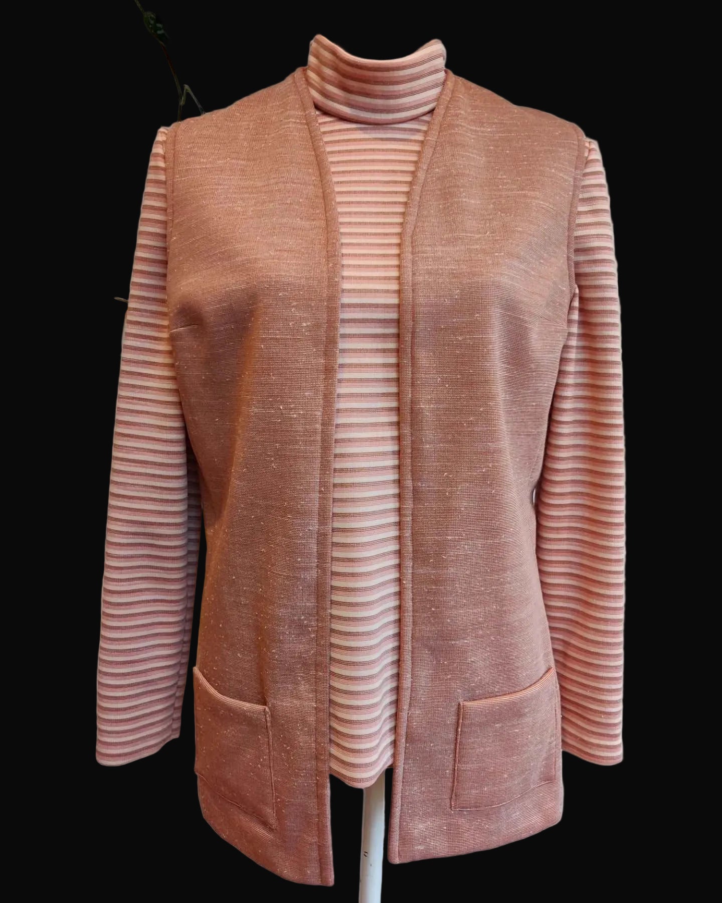 Amazing 1960s dusky pink stripe mod top and waistcoat co-ord. Size 12-14.