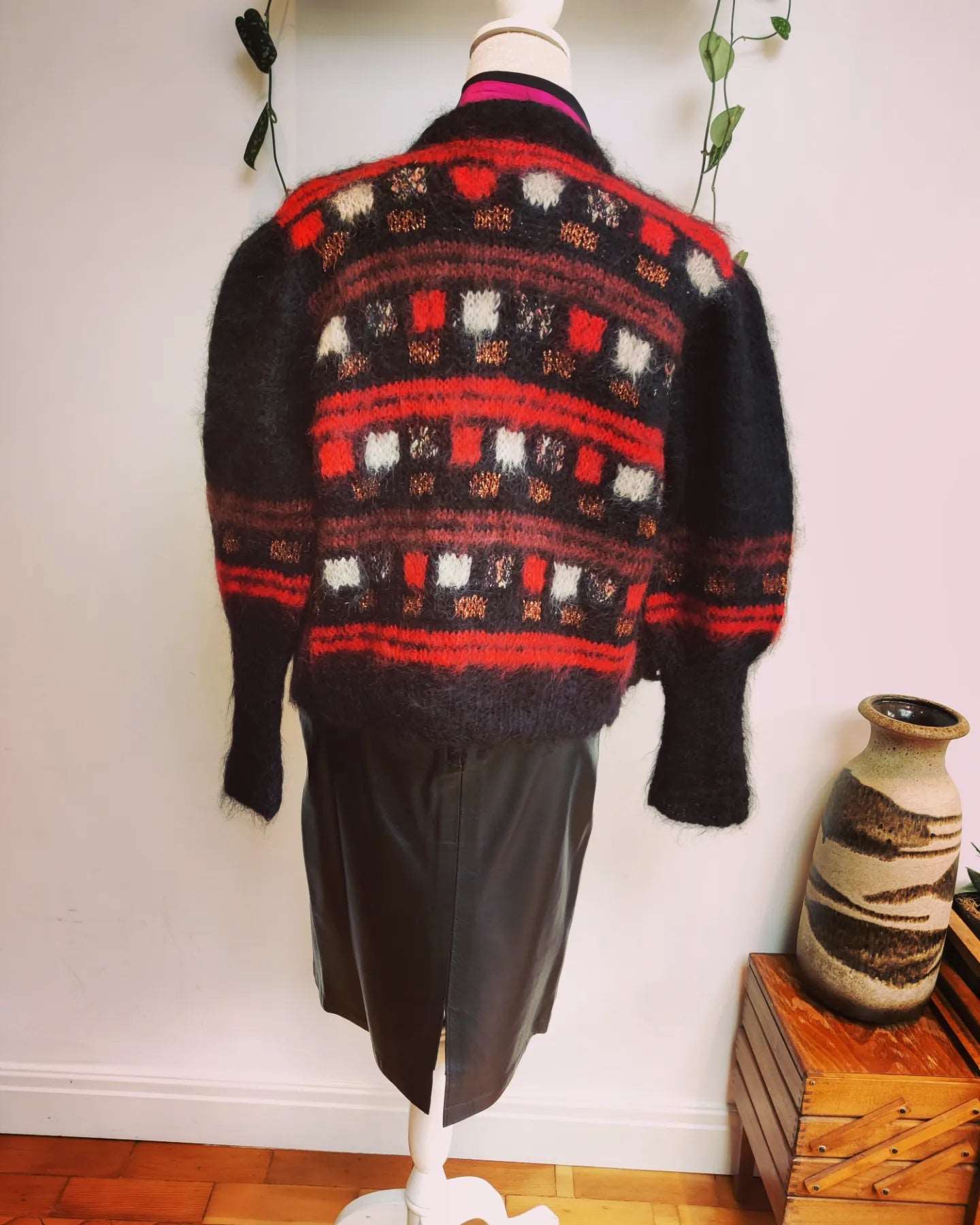 Stunning black and red vintage mohair cardigan. Size 8-12.