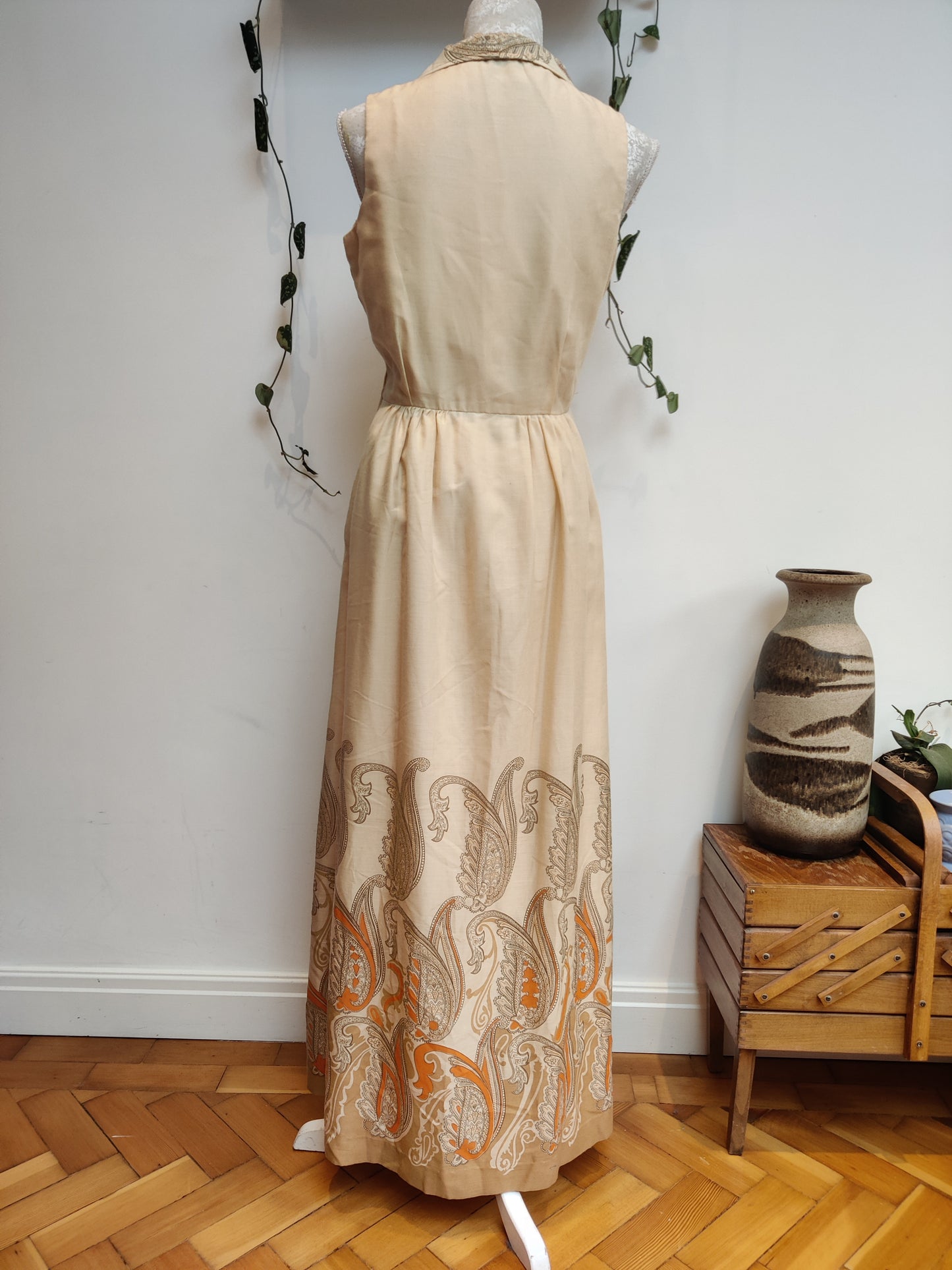 70s maxi dress size 10-12