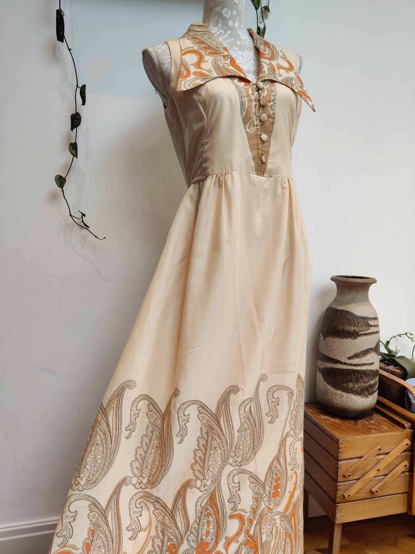 70s maxi dress 