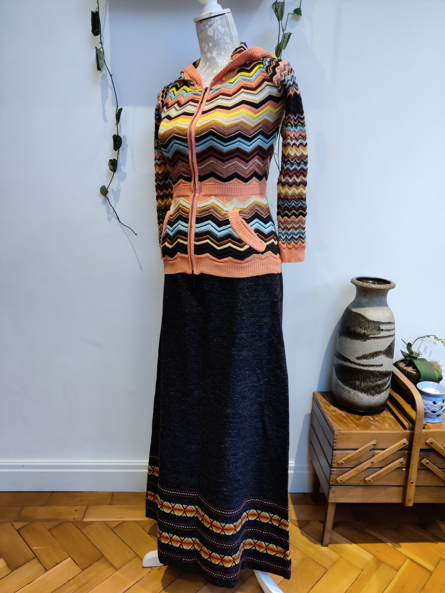 Missoni hooded top size 6-8.