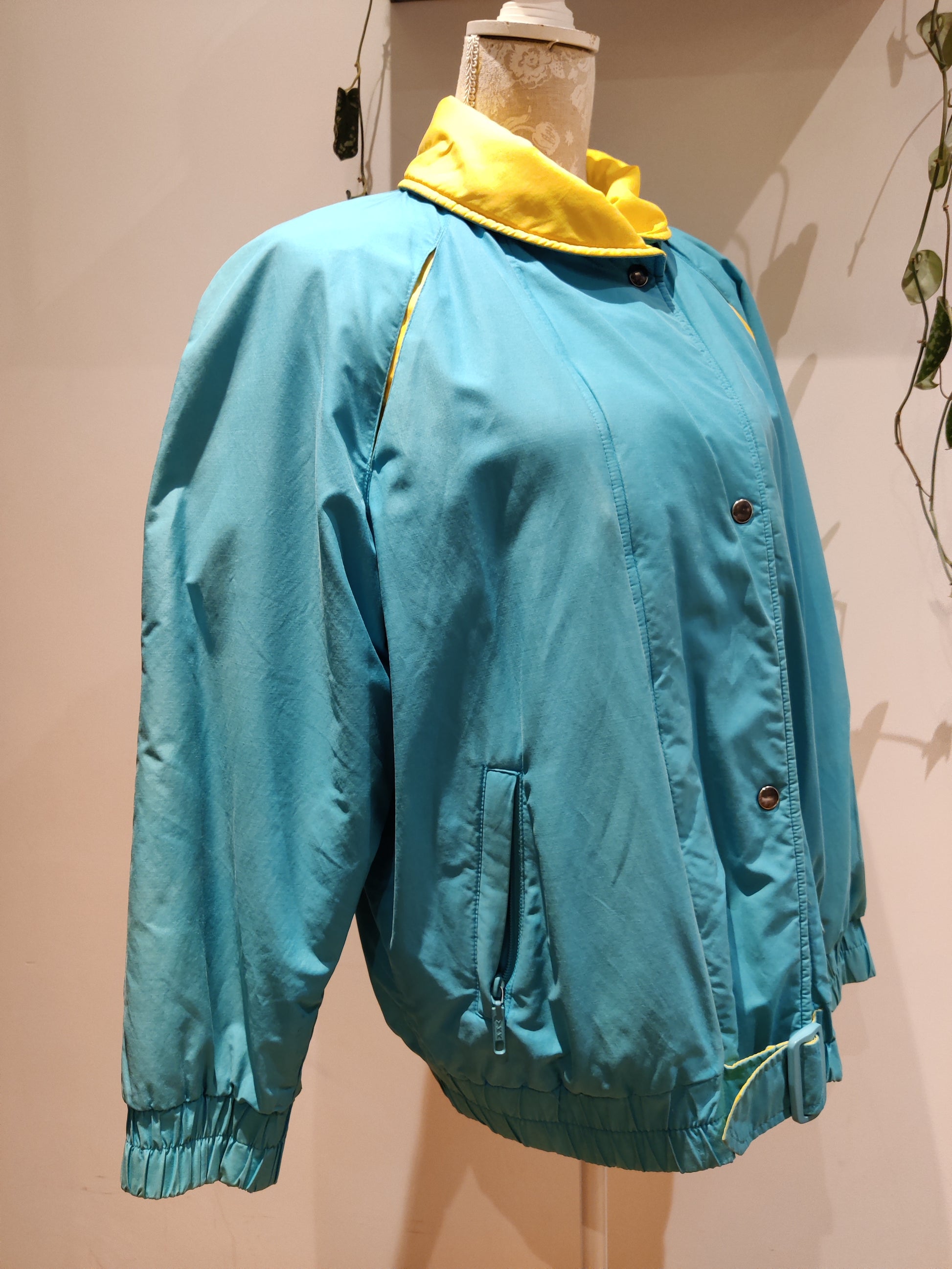 Yellow and blue 80s jacket size 10-12