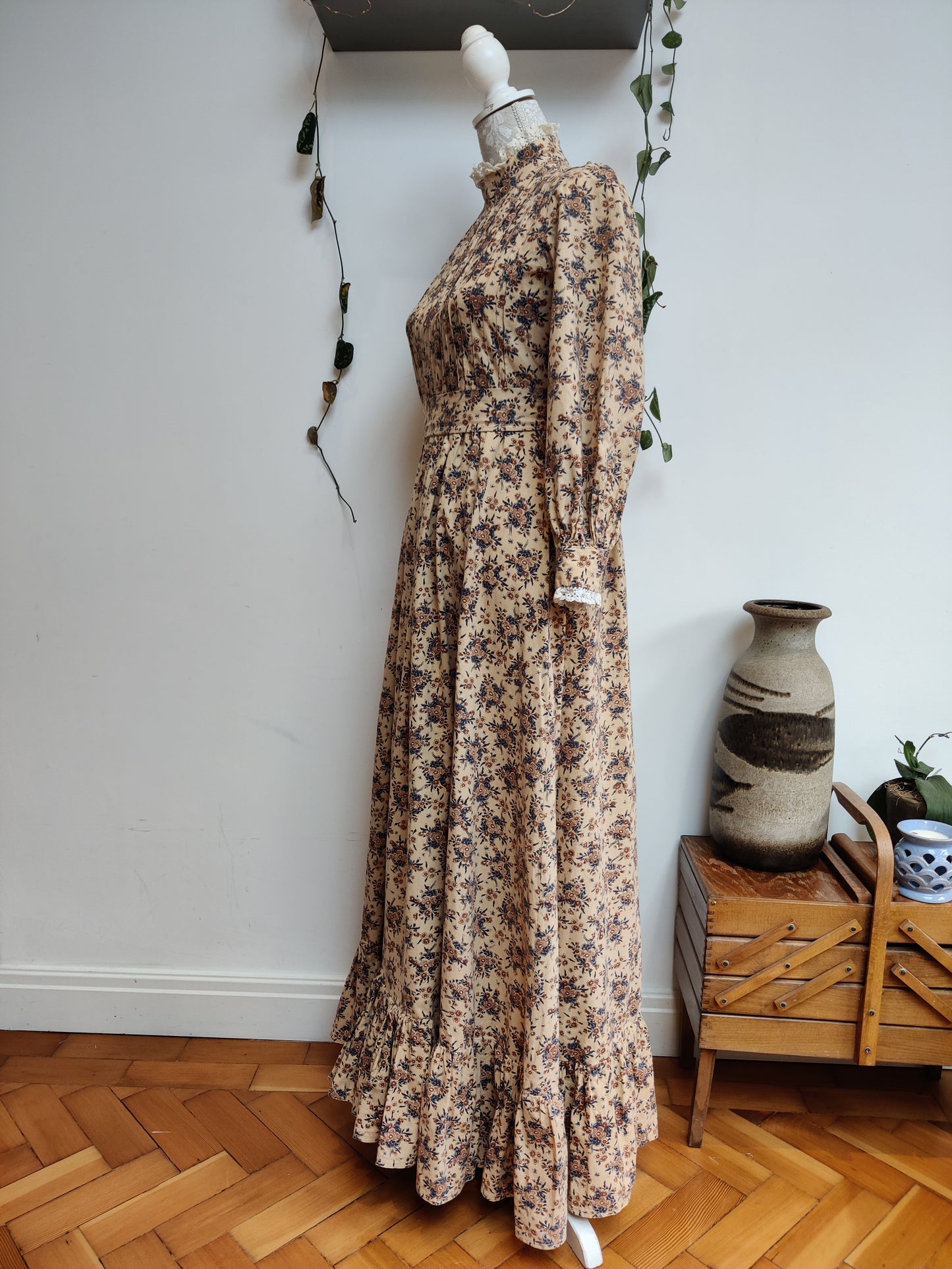 Rare Vintage Laura Ashley maxi dress size 8